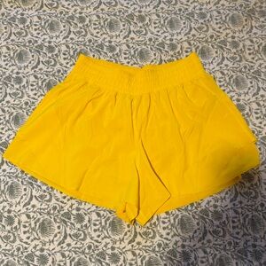 lululemon shake it out short